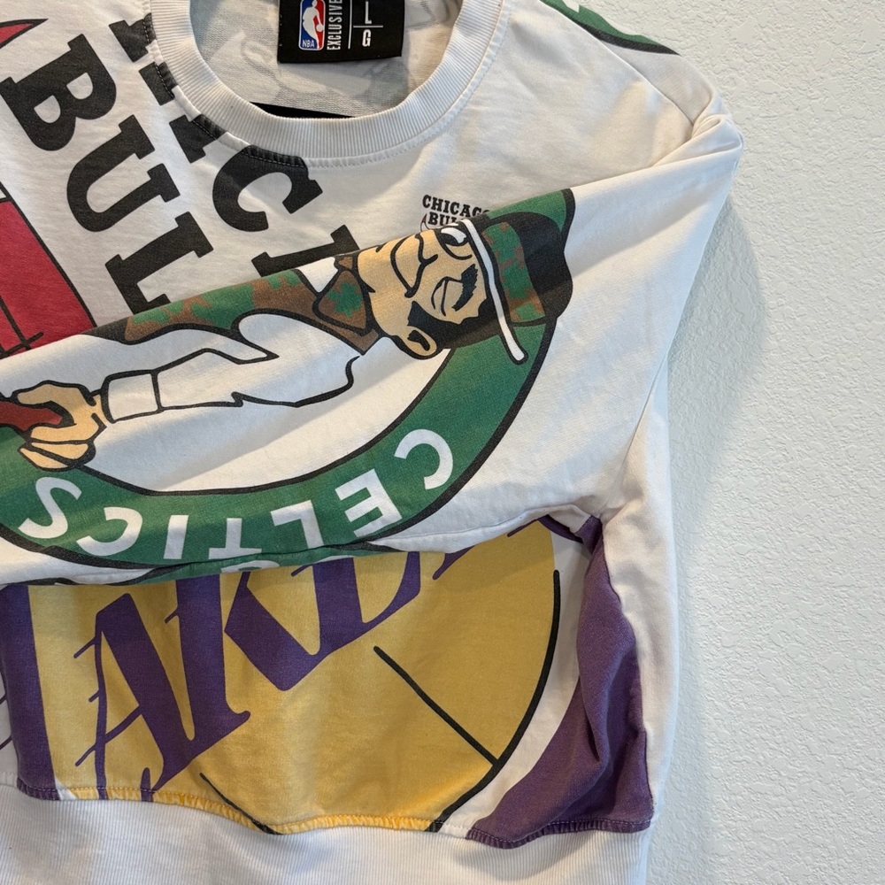 NBA Exclusive Cropped Sweatshirt Chicago Bulls Lakers Celtics Graphic Large - Picture 6 of 10
